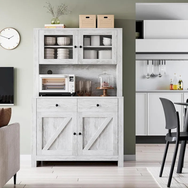 Dispensa da cucina con ripiano per microonde