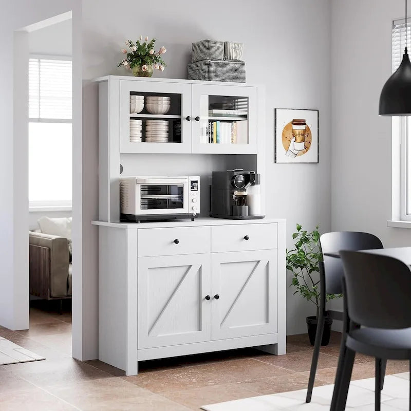Dispensa da cucina con ripiano per microonde