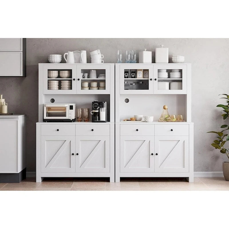 Dispensa da cucina con ripiano per microonde