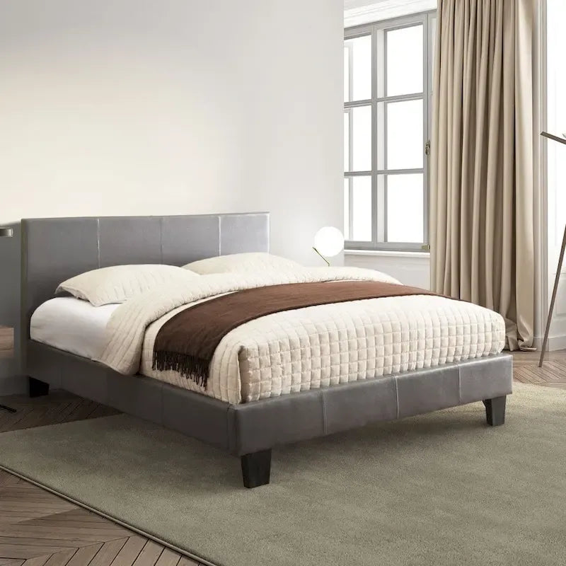 Letto a piattaforma imbottito in ecopelle contemporaneo